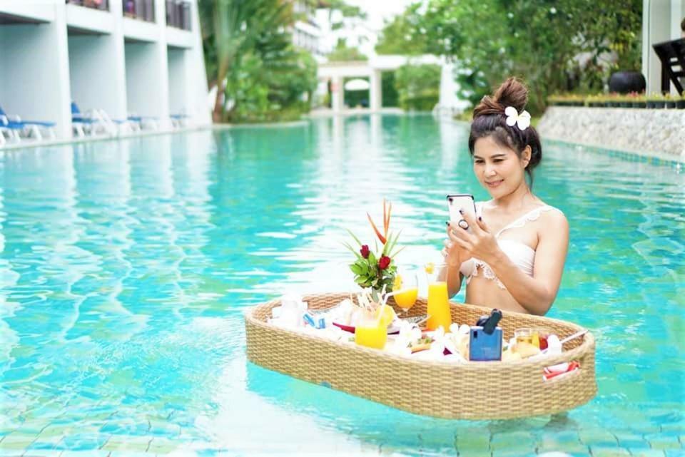 D Varee Mai Khao Beach Екстериор снимка